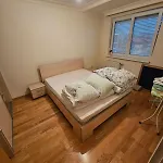 Ronaldos Home
